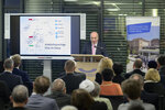 Prof. Werner Arnold