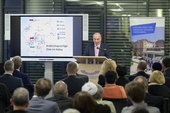Prof. Werner Arnold