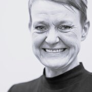 [Übersetzen nach: English] 